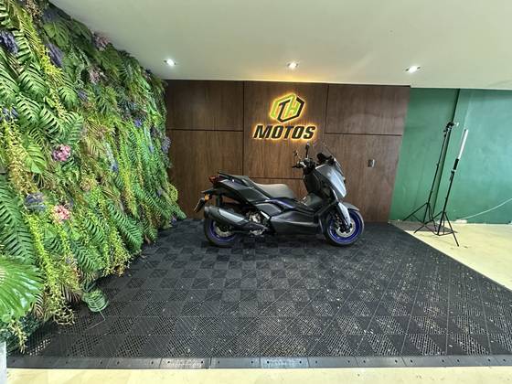 YAMAHA XMAX 300 CONNECTED ABS 
